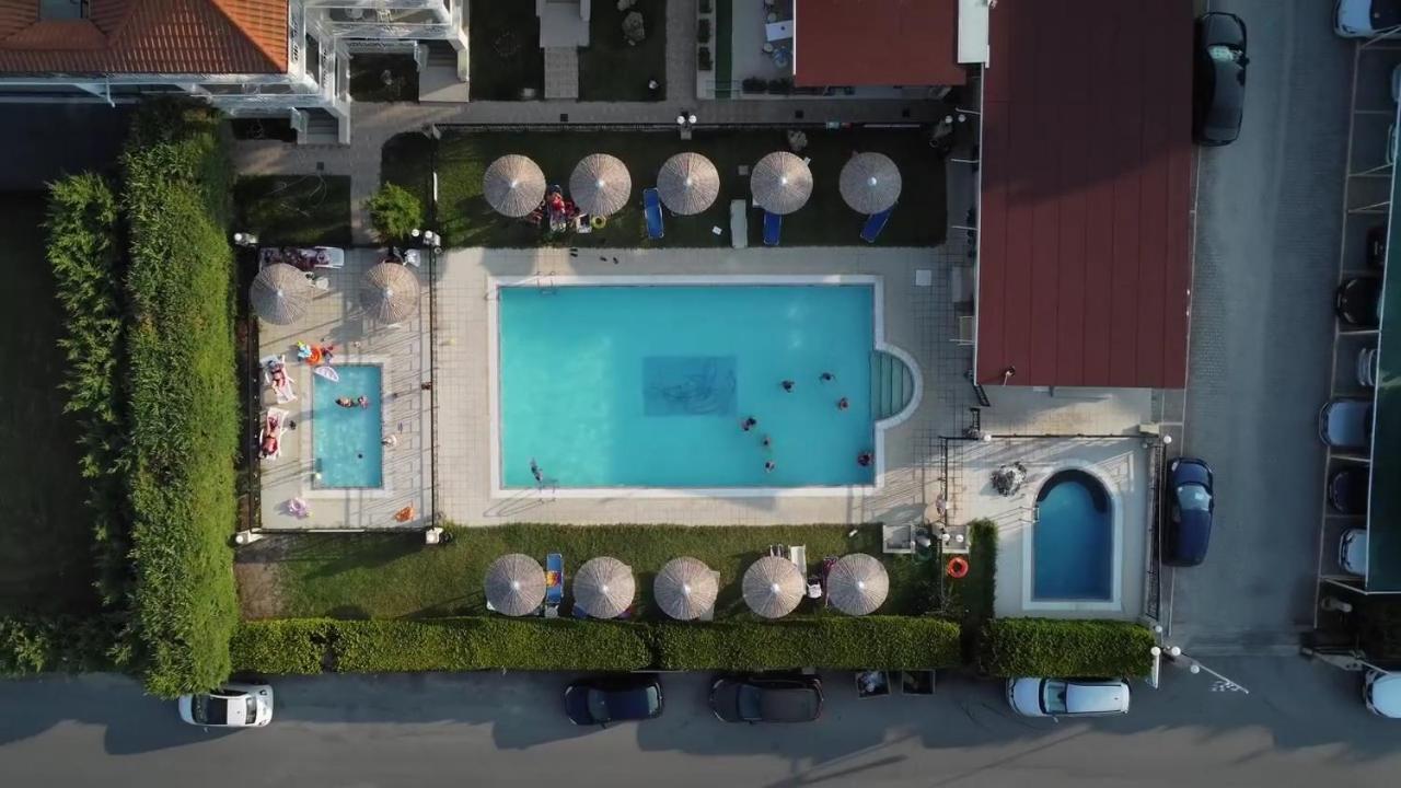 Golden Residence Family Resort Pefkochori Eksteriør bilde