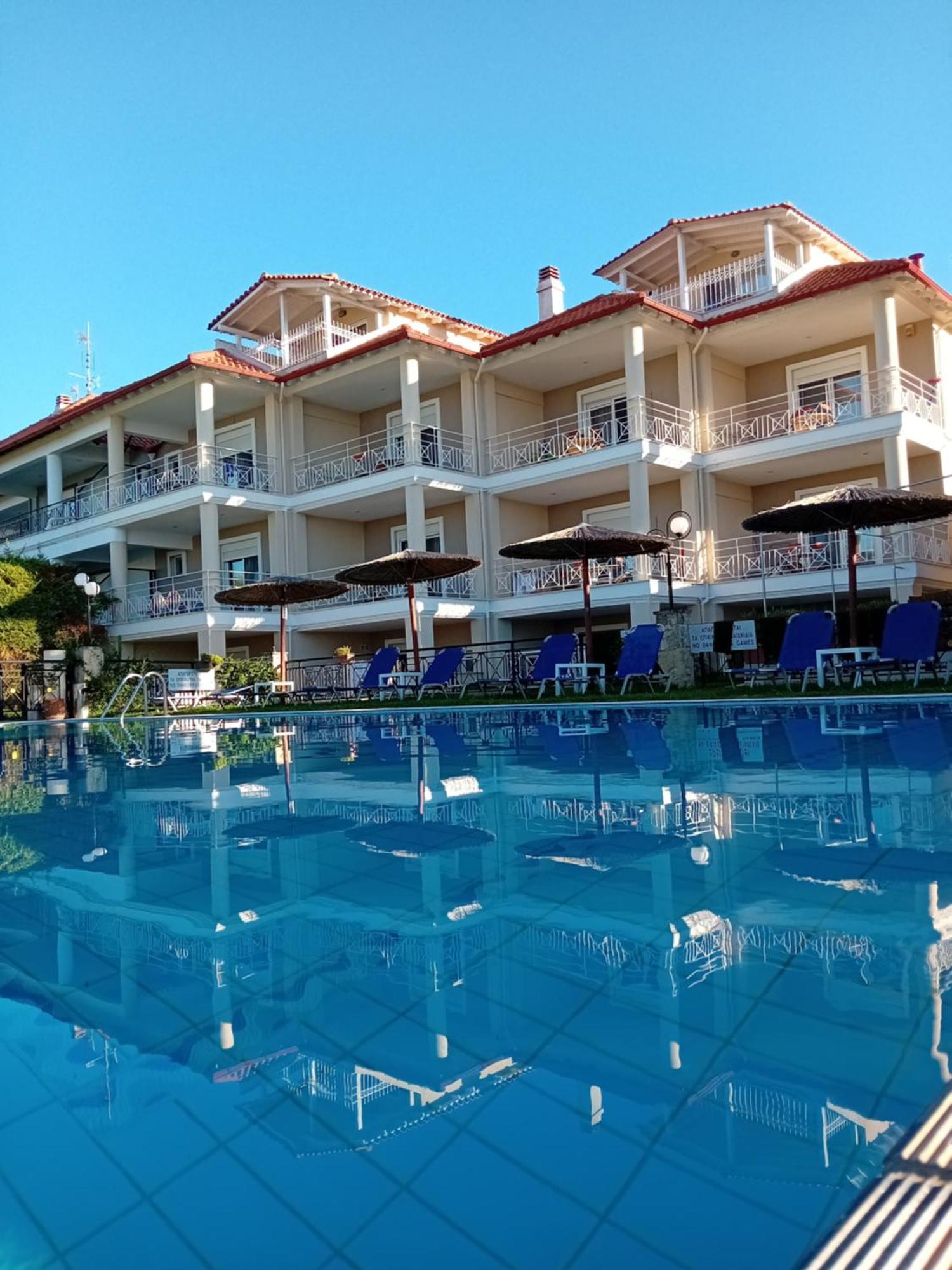 Golden Residence Family Resort Pefkochori Eksteriør bilde